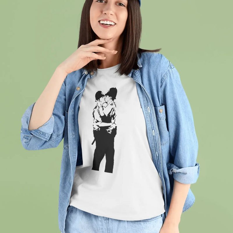 Banksy Kissing Coppers Ladies T-Shirt