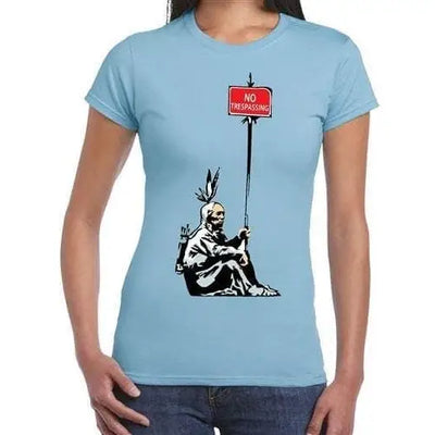 Banksy No Trespassing Indian Ladies T-Shirt M / Blue