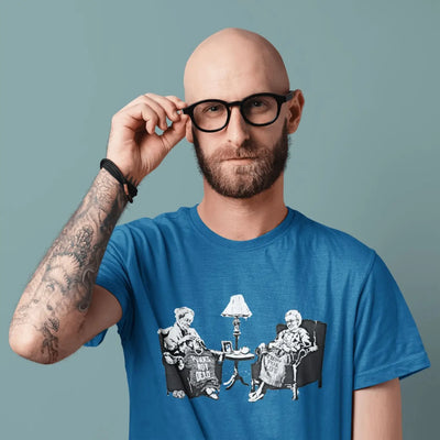 Banksy 'Punks Not Dead' Grannies Men's T-Shirt